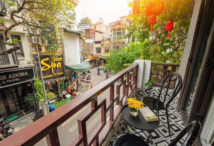 هتل Golden Time Hostel 3