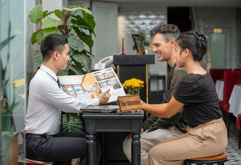 هتل Golden Time Hostel 3