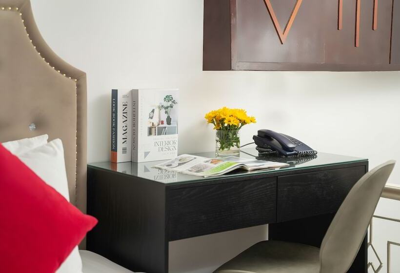 هتل Golden Time Hostel 3