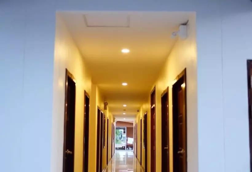 هتل Jitra Resort