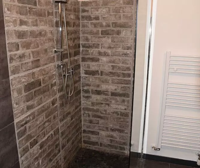 هتل La Bicocca B&b