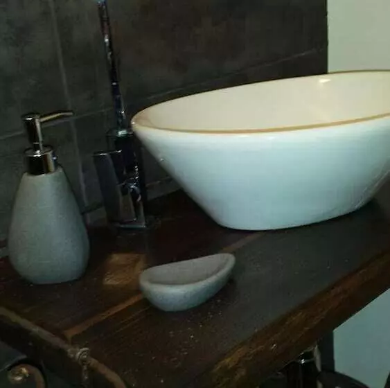 هتل La Bicocca B&b
