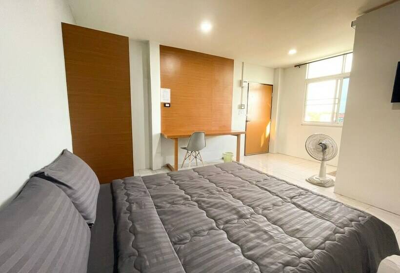 هتل Sadudee Mansion