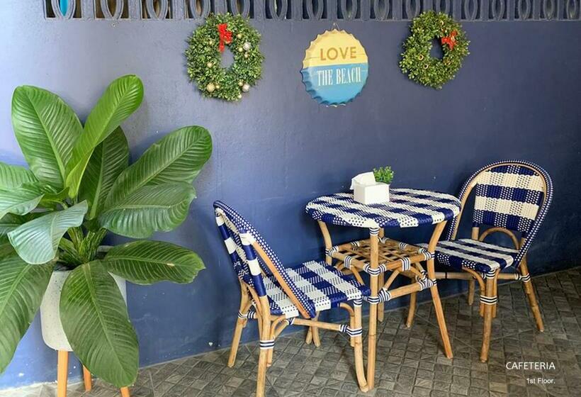 هتل Stay Samed Hostel