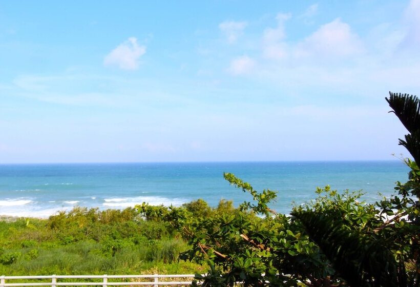 هتل Tudor Dynasty Homestay