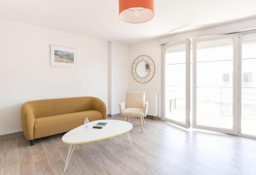 בית מלון כפרי Zenao Albi   Résidence Stella