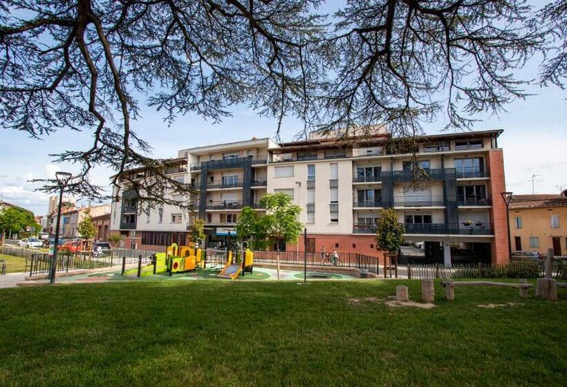 בית מלון כפרי Zenao Albi   Résidence Stella