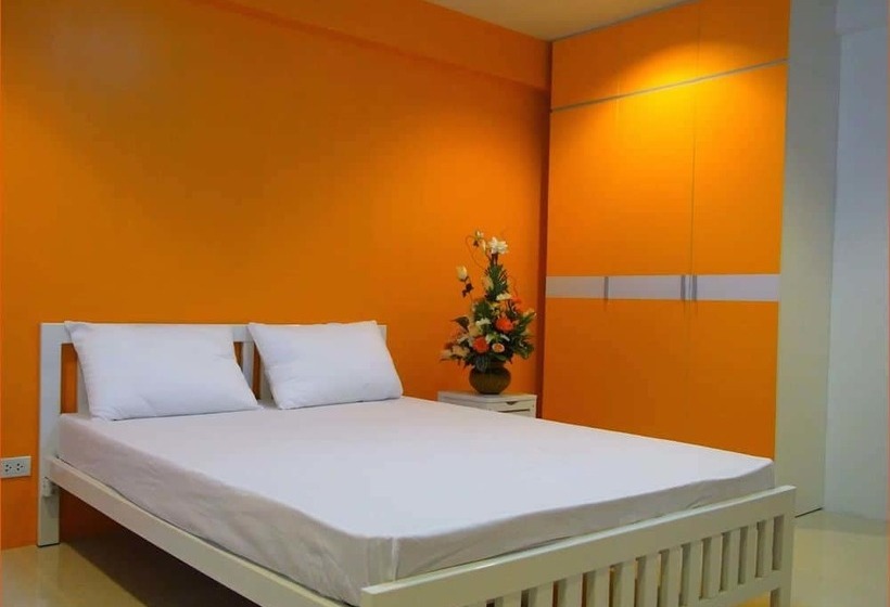 Отель Zenith Life