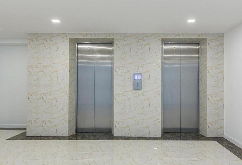 Hotel B2 Hua Hin Premier