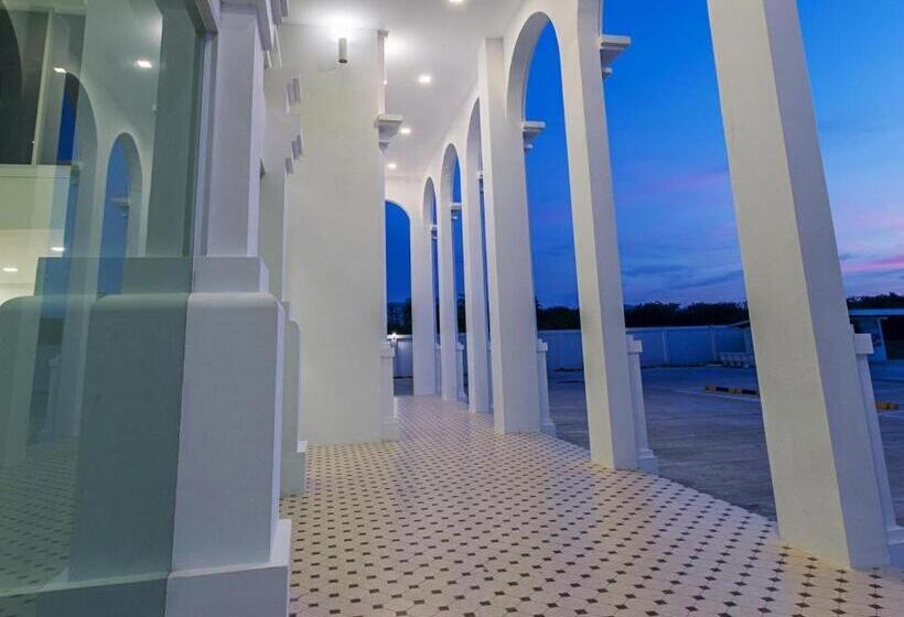 Hotel B2 Hua Hin Premier