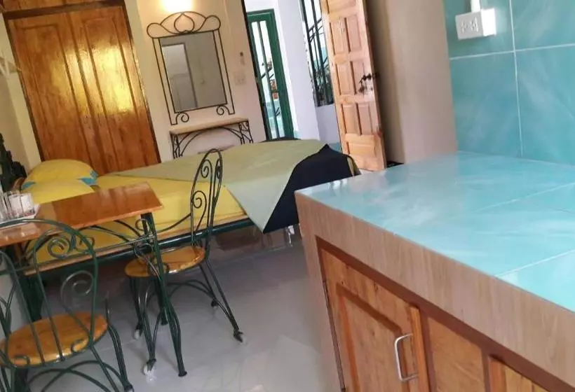 هتل Baan Khun Mae Apartment