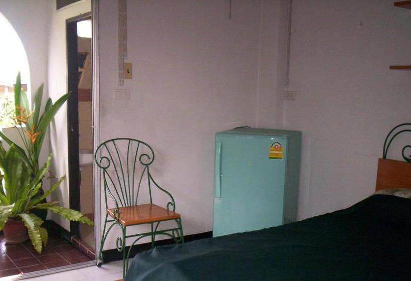 هتل Baan Khun Mae Apartment