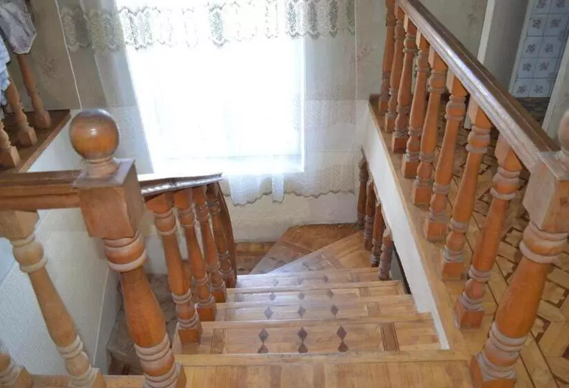 هتل Serik & Geora Guesthouse
