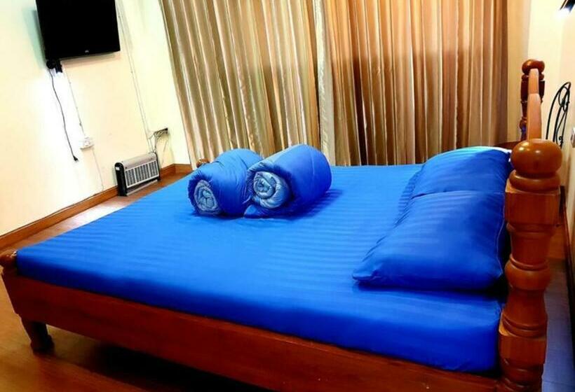 בית מלון כפרי T2b Home Hostel