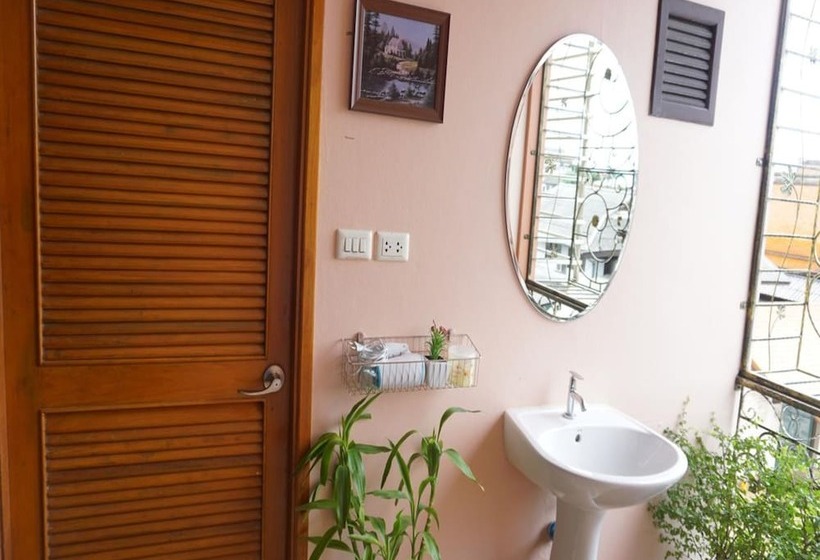 בית מלון כפרי T2b Home Hostel