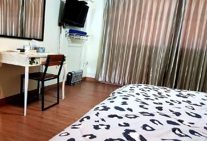 בית מלון כפרי T2b Home Hostel