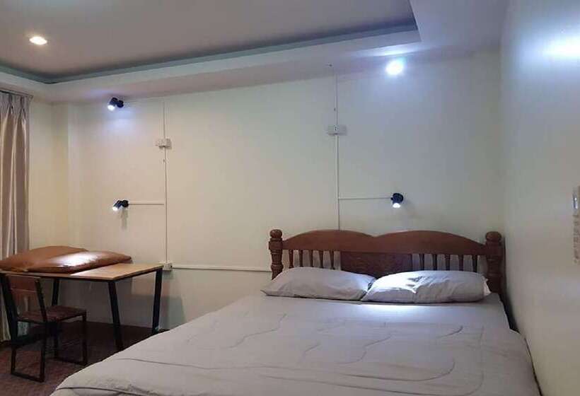 בית מלון כפרי T2b Home Hostel