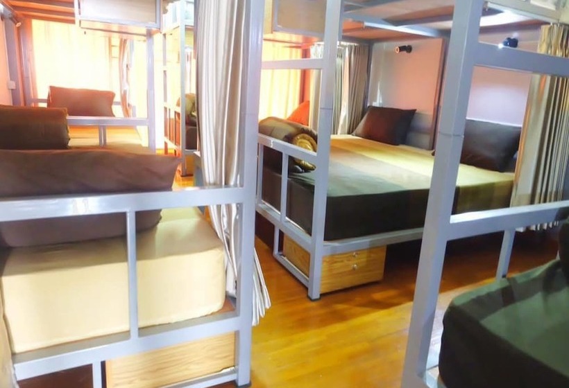 בית מלון כפרי T2b Home Hostel