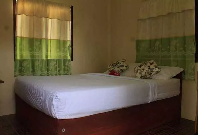 Hotelli Tanouy Garden