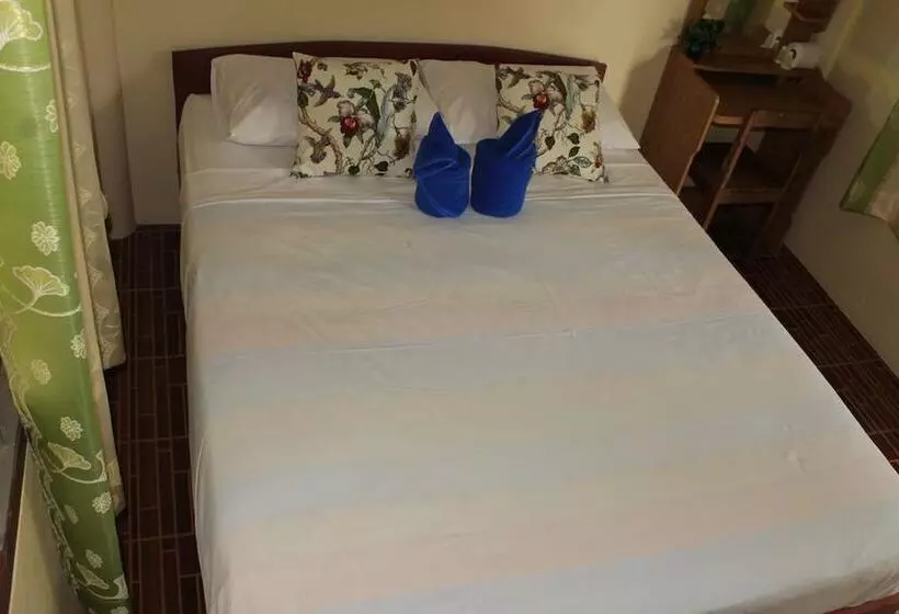 Hotelli Tanouy Garden