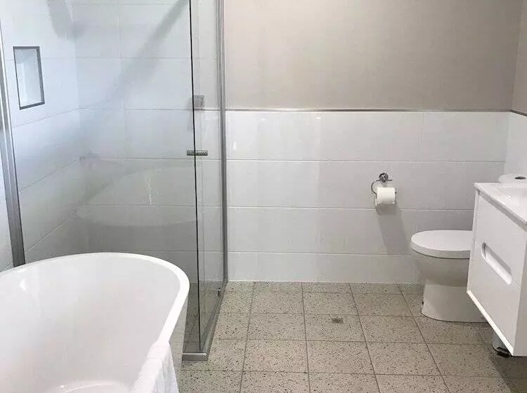 Hotelli The Floating Forest