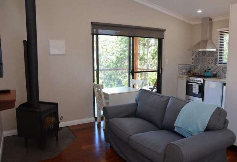 Отель The Floating Forest