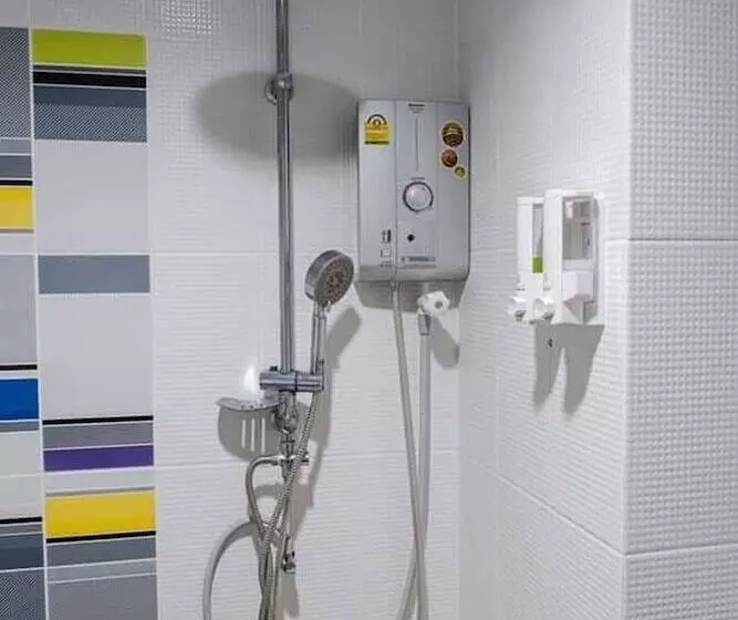 ホテル The Ring Residence