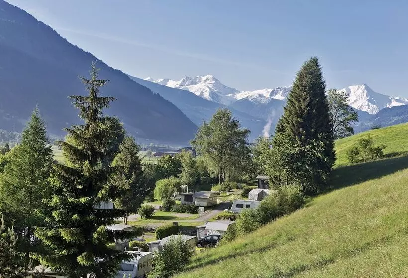 Natürlich Hell. Aparthotel & Camping