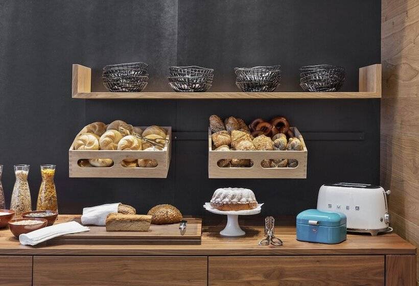 Natürlich Hell. Aparthotel & Camping