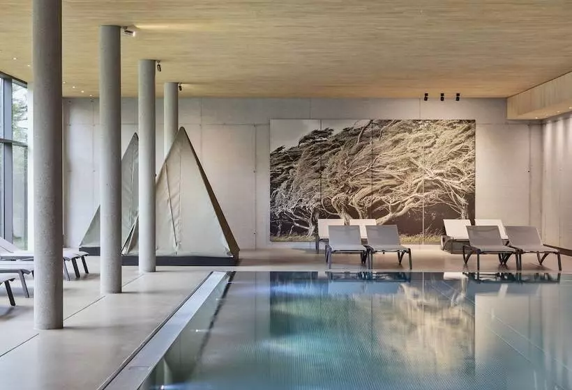 Natürlich Hell. Aparthotel & Camping