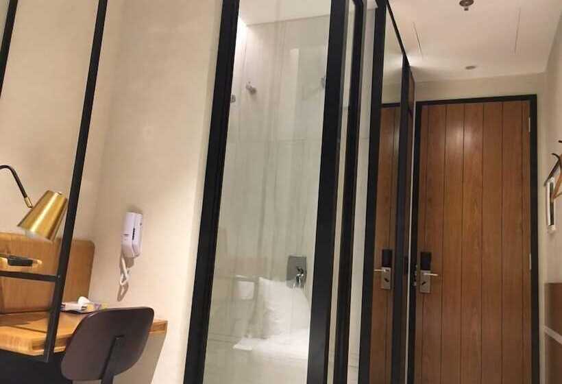 Aerotel Airport Transit