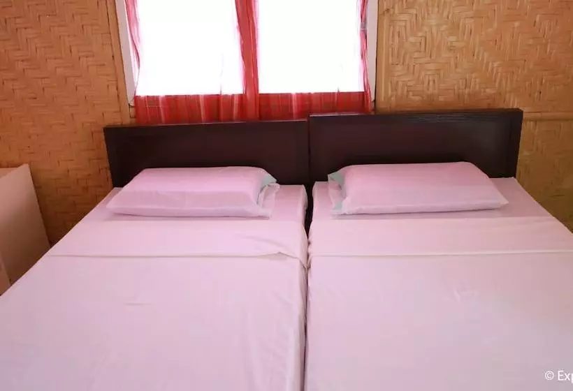 Hotelli Caves Dive Resort