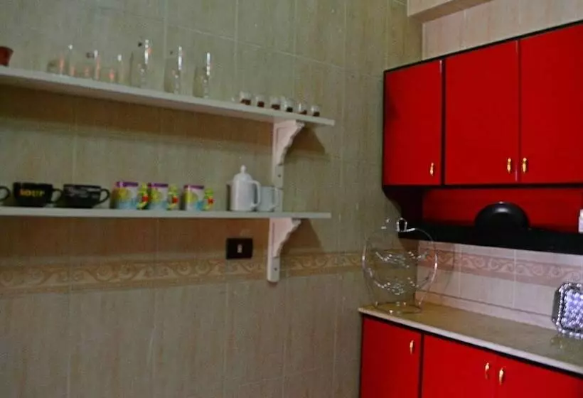 هتل Farida Apartments