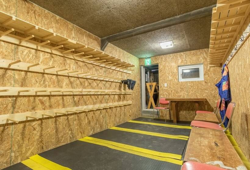 호텔 Freeride Backpackers Lodge Niseko