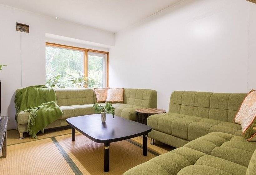 호텔 Freeride Backpackers Lodge Niseko