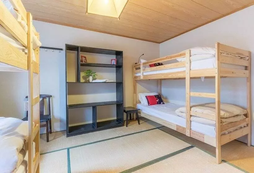 ホテル Freeride Backpackers Lodge Niseko