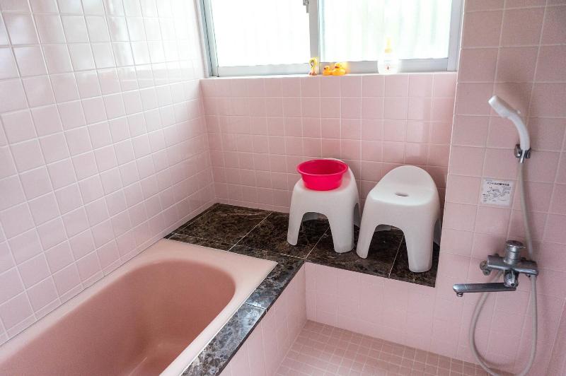 فندق Guest House Amakara Okinawa