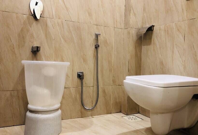 Hotel Guest Inn Residency