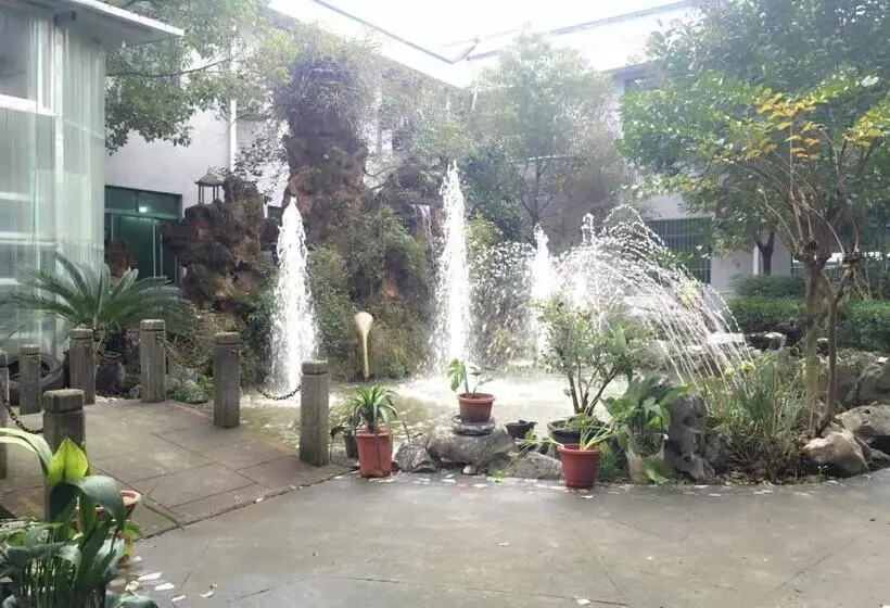 هتل Jinjiang Inn Shanghai Pudong Jichangzhen