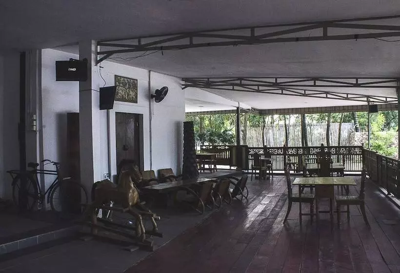 ホテル Kanaka Lake Villa