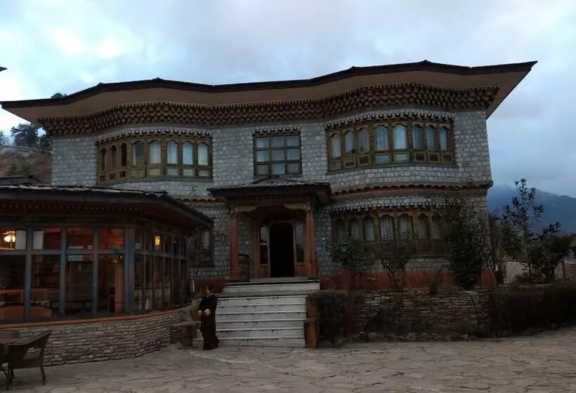 هتل Kichu Resort Paro