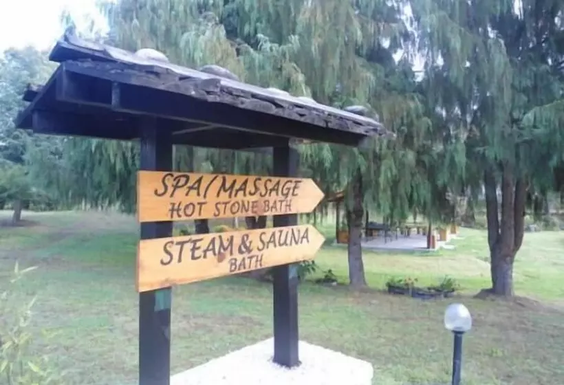 هتل Kichu Resort Paro