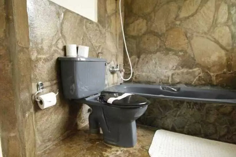 هتل Kichu Resort Paro