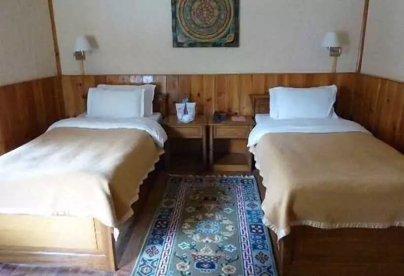 هتل Kichu Resort Paro