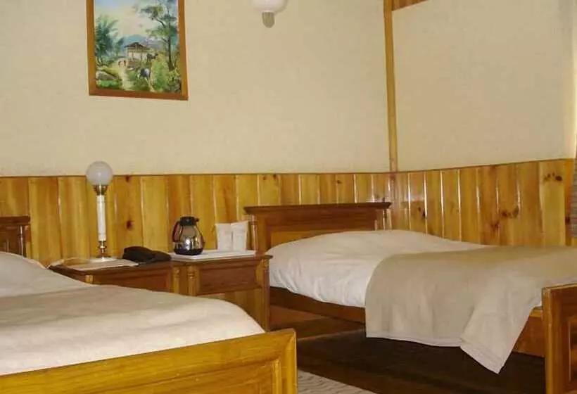 هتل Kichu Resort Paro