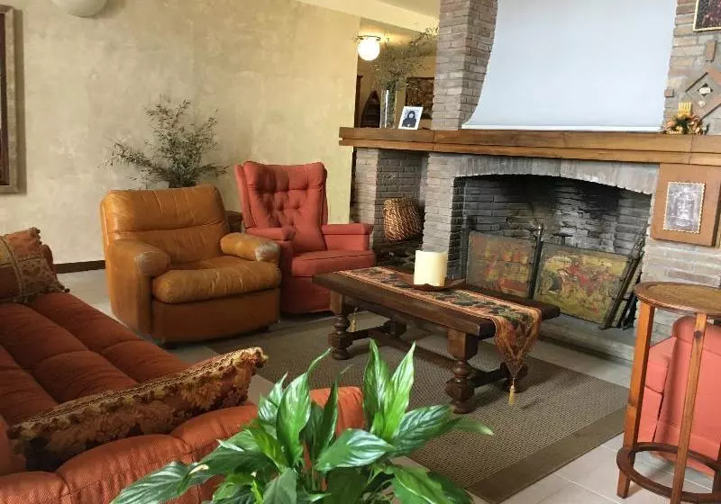 Hotelli La Collina Di Collevalenza