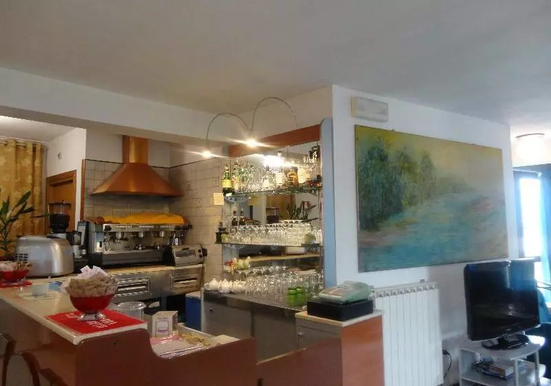 Hotelli La Collina Di Collevalenza