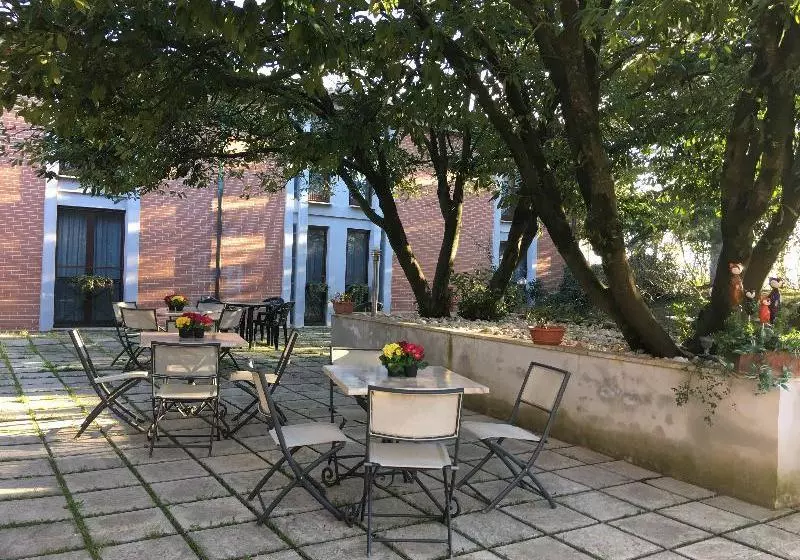 Hotelli La Collina Di Collevalenza