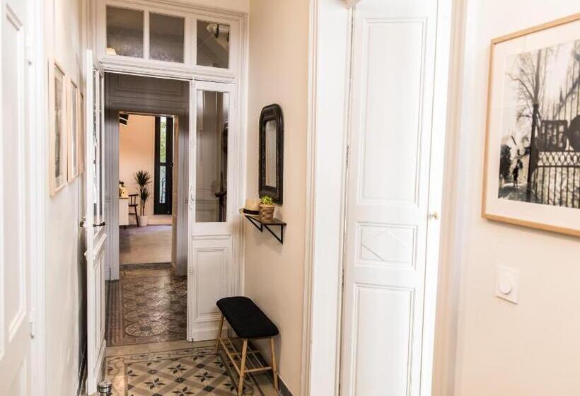 Отель La Demoiselle