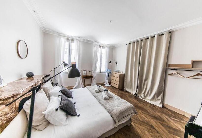 Отель La Demoiselle